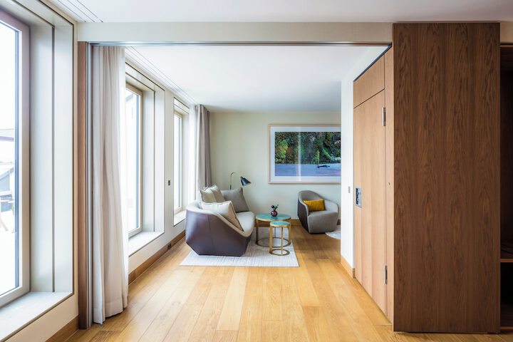 Room 46 of 104