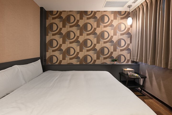 Room 11 of 78