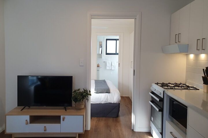 Room 17 of 27