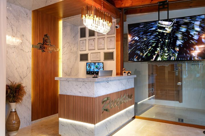 Hotel Interior 3 of 27