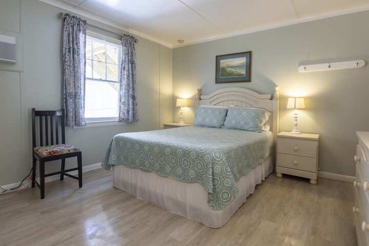 Room 100 of 309
