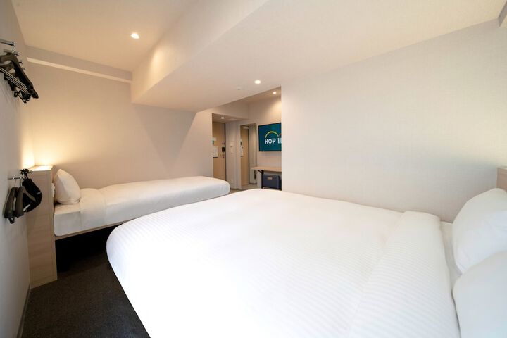 Room 27 of 56