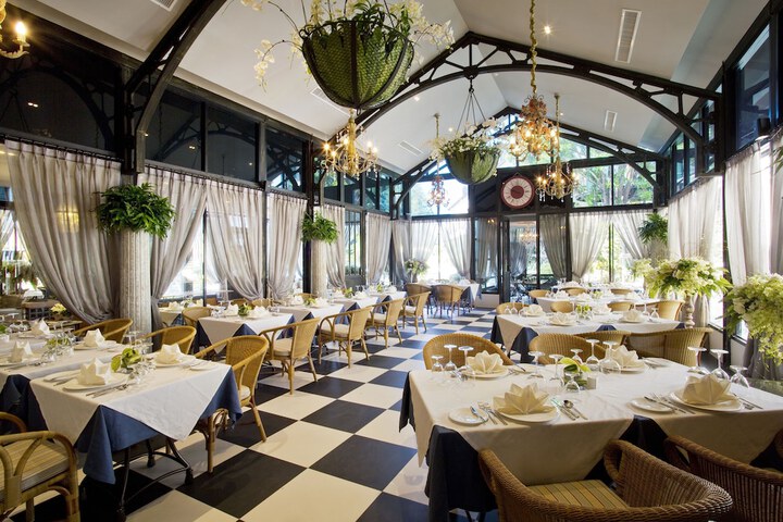 Dining 201 of 228