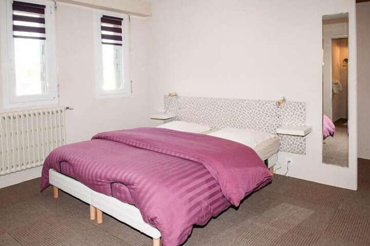 Room 7 of 58