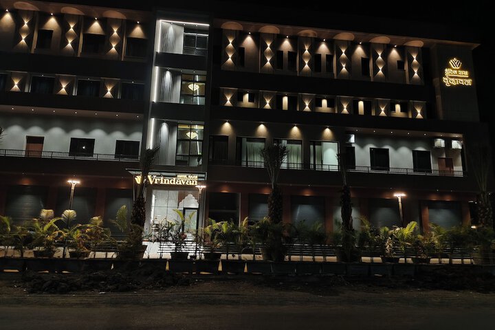 Hotel 33 of 34