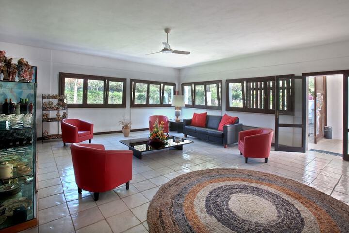 Lobby Entry
