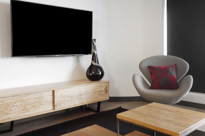 Room 82 of 158