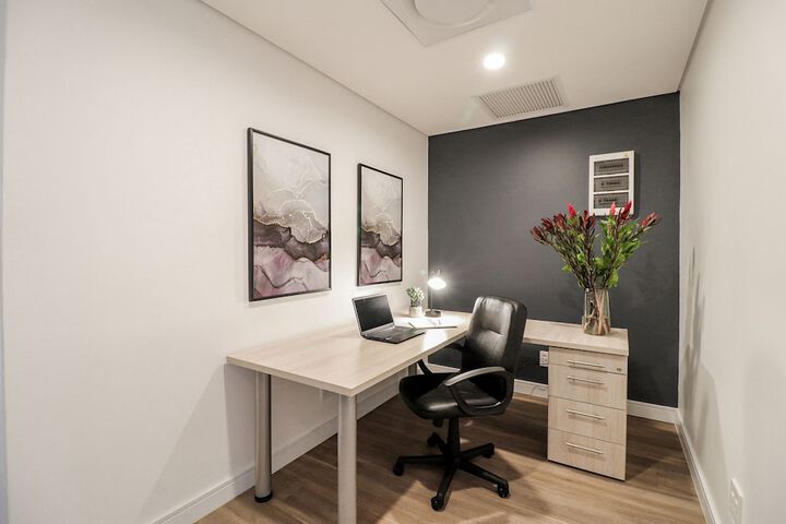 Room 13 of 60