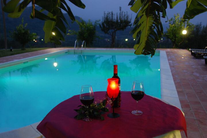 Hotel with Pool
