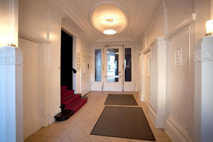 Ballroom/Hall 45 of 52