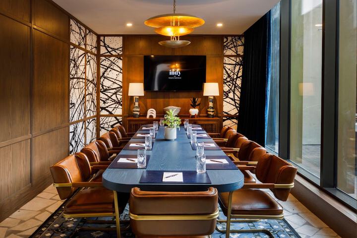 Meeting facility