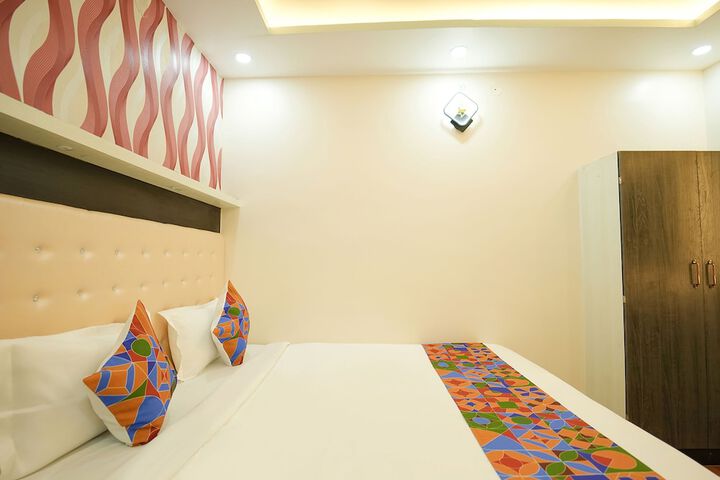 Room 7 of 26