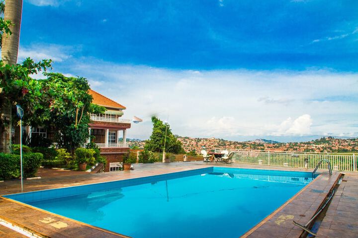 Islet Hotel
