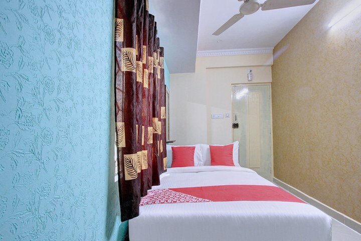 Room 21 of 28