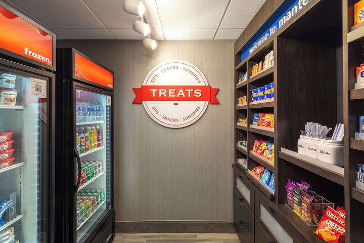 Snack bar