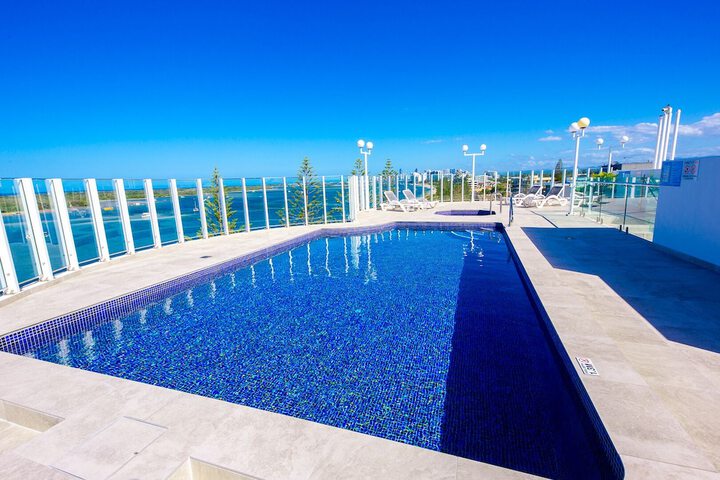 Pool 94 of 115