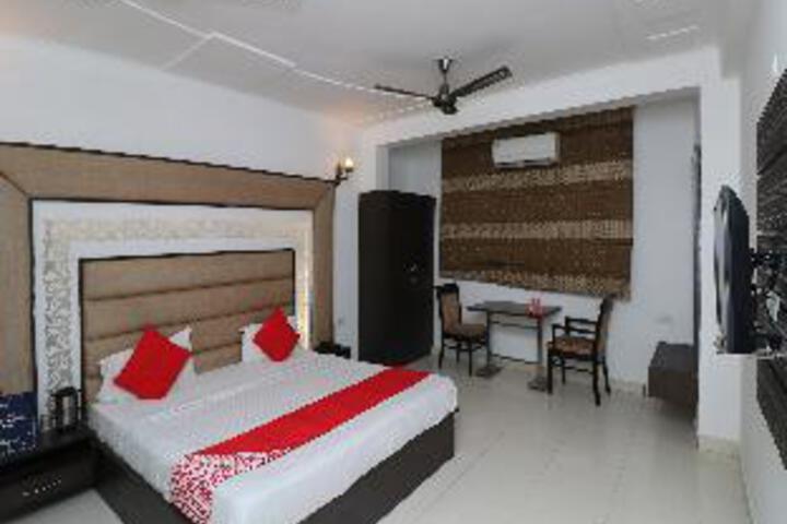 Shanti Uday by OYO Rooms