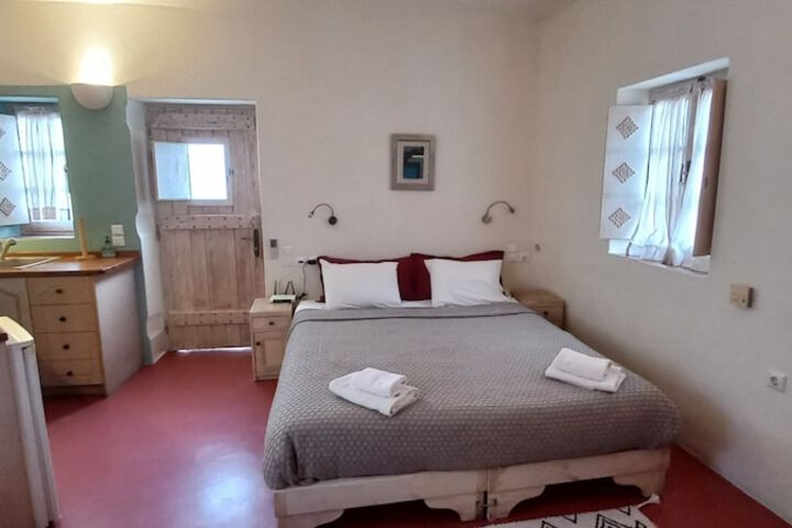 Room 9 of 53