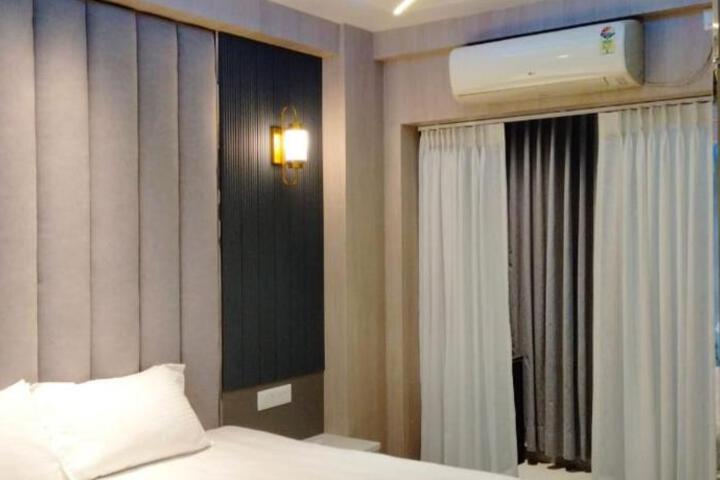 JRF HOTEL