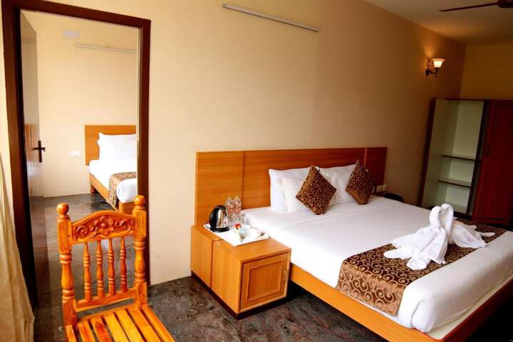 Room 18 of 48
