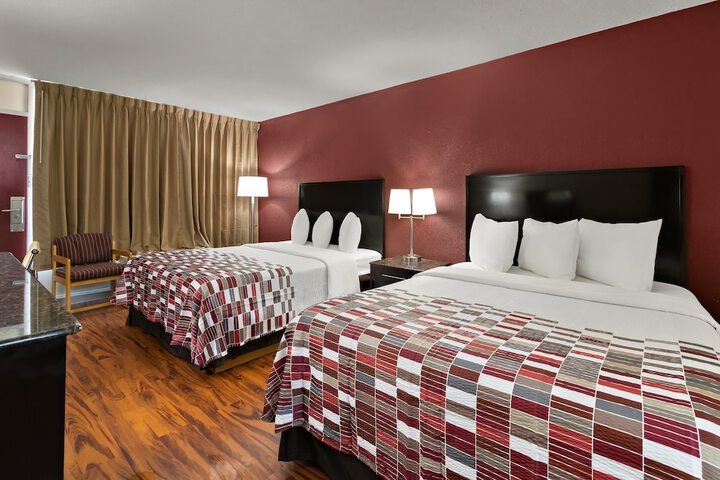 Deluxe 2 Queen Beds Second Floor (9 of 16)