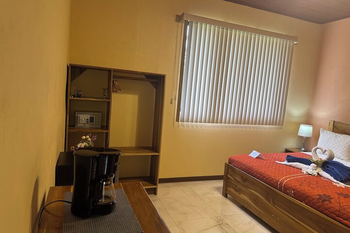 Room 95 of 141