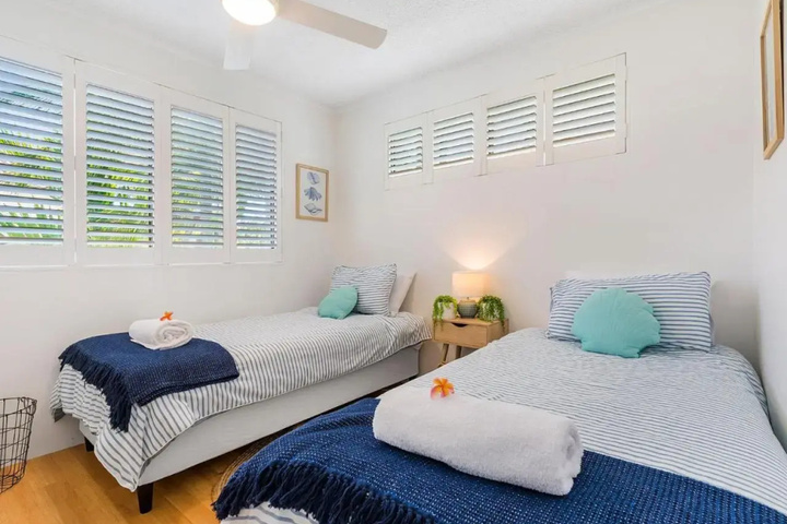 Belmondos Unit 4 Noosa Parade 81