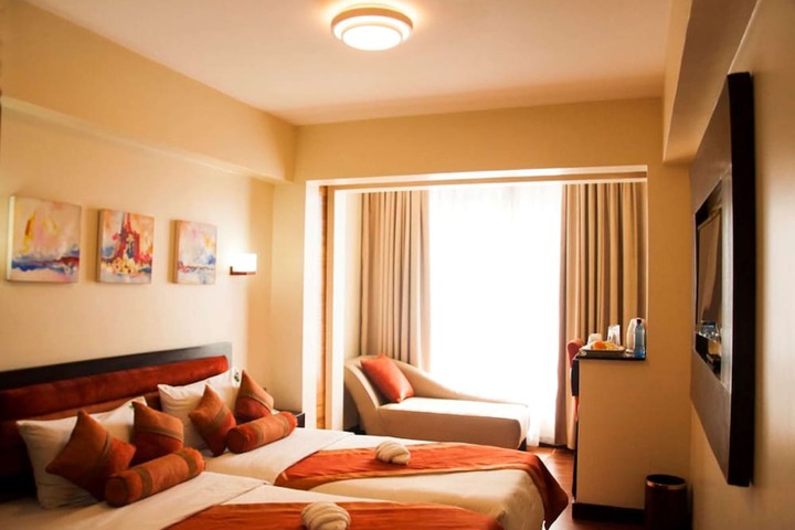 Room 35 of 131
