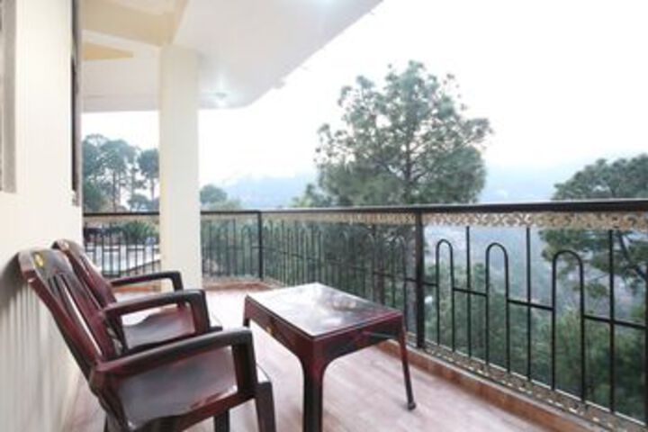 OYO 11665 松树别墅 3BHK 之家酒店(OYO 11665 Home 3BHK Pine Villa)