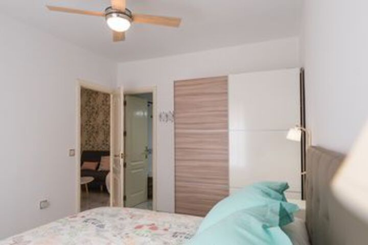Room 7 of 25