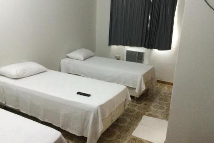 Room 13 of 23
