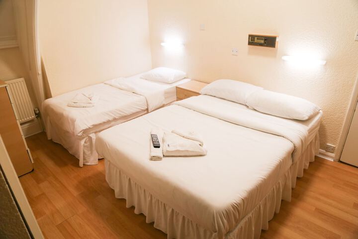 Room 12 of 45