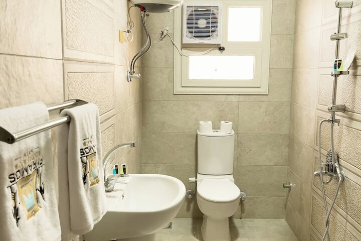 Room 17 of 21