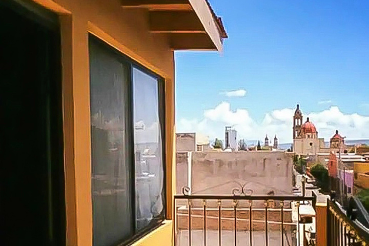 Exterior of Hotel Mesón De Santa Ana