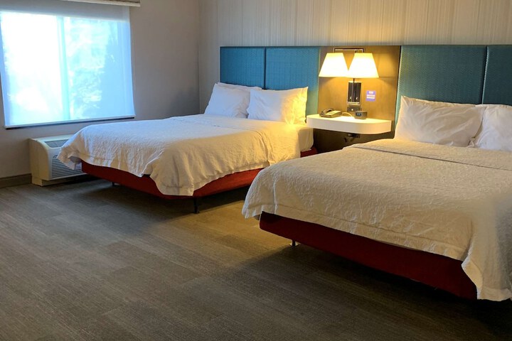 Room 18 of 65