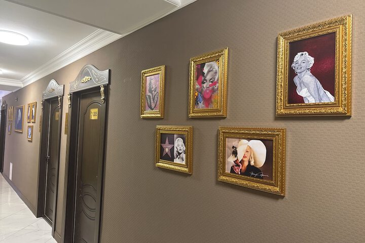 Room 21 of 29