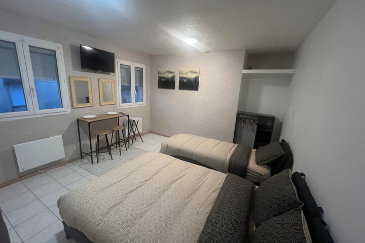 Room 9 of 51