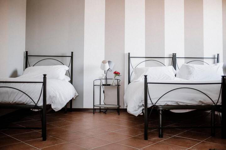 Room 20 of 54
