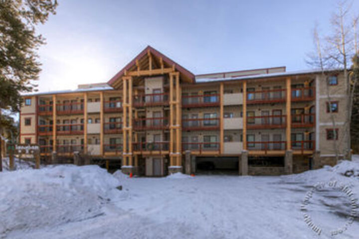 Hotel 50 of 80