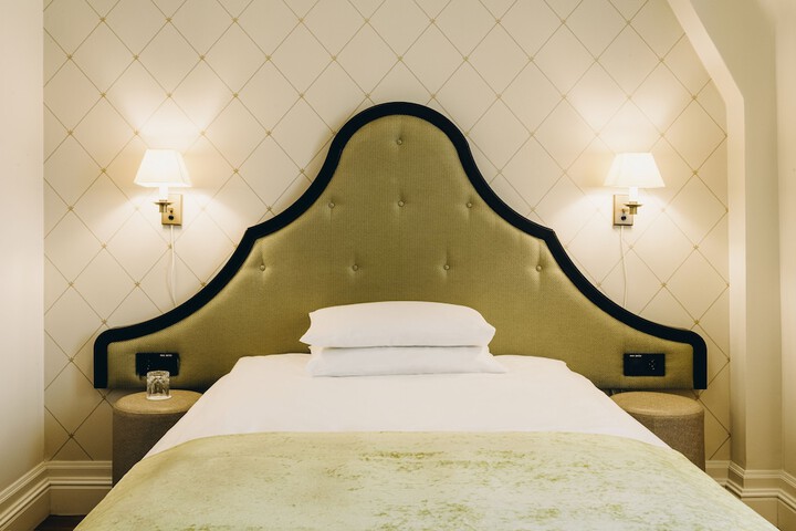 Room 41 of 119