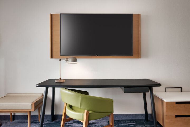 Room 15 of 43
