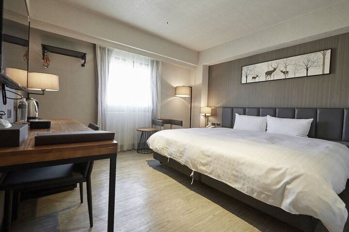 Room 15 of 139