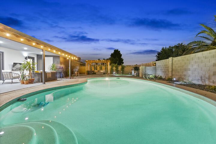 Pool 24 of 54