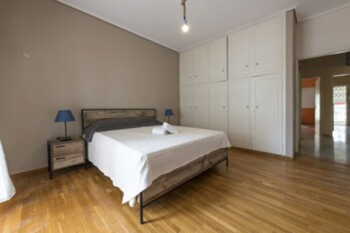 Room 20 of 23