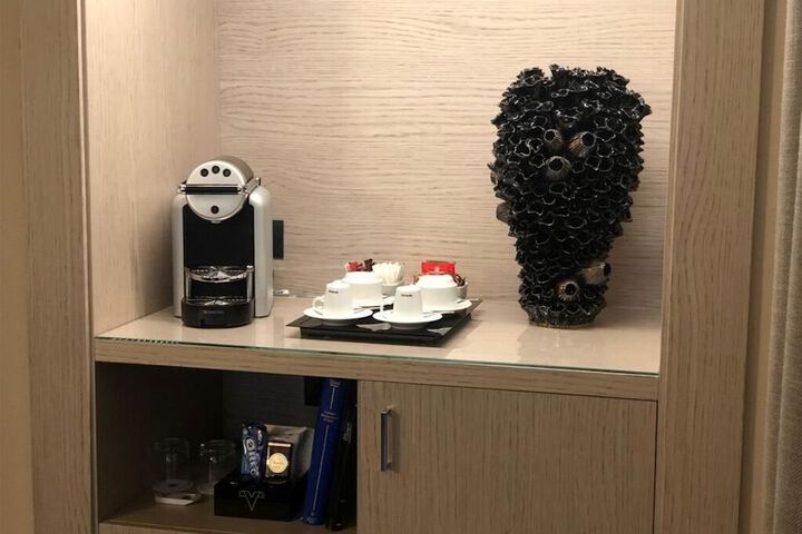 Room 43 of 117
