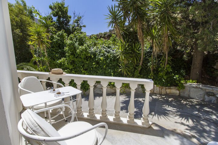 Terrace/Patio 17 of 61