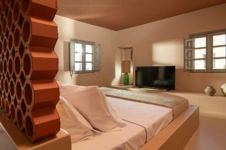 Hotel Interior 258 of 282