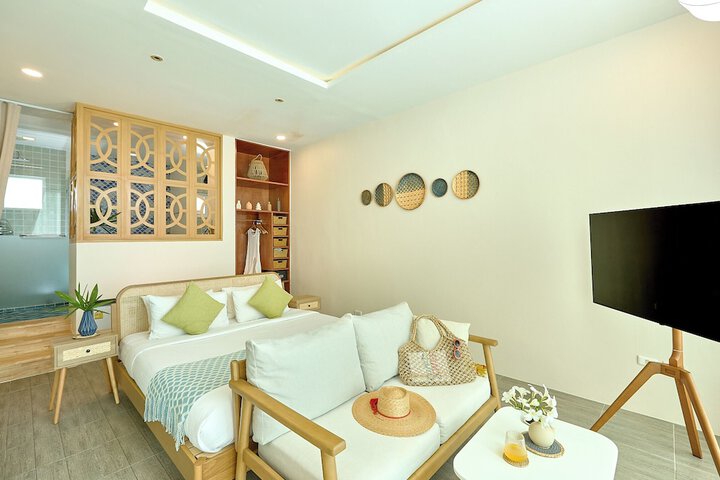 Room 28 of 71