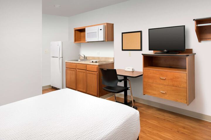 Studio Double Bed (6 of 8)