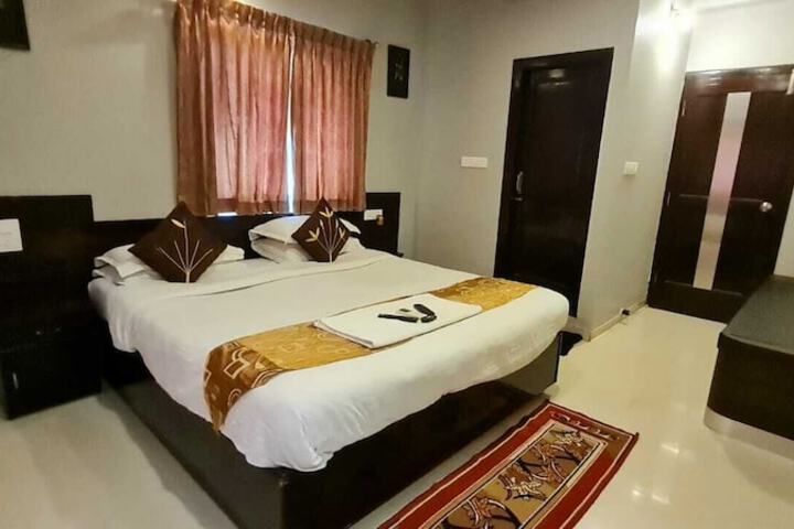 Room 21 of 92